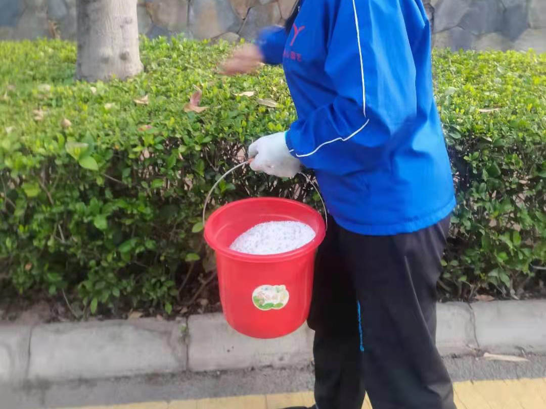 園林綠化養護施肥