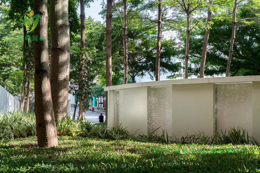東山少爺南廣場(chǎng)社區(qū)公園綠化工程實(shí)景圖